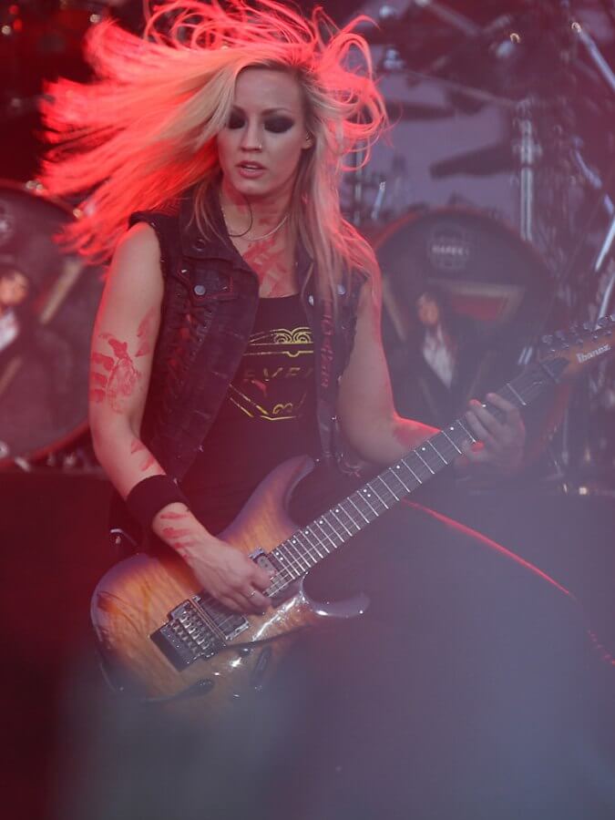 Nita Strauss